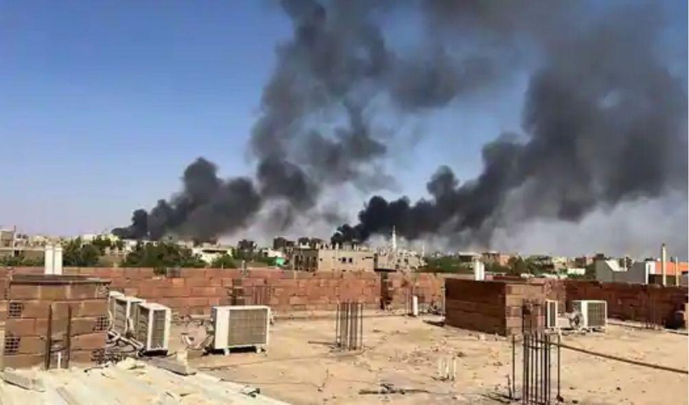 Smoke rises above buildings after an aerial bombardment during clashes between the paramilitary Rapid Support Forces and the army in Khartoum, Sudan on May 1, 2023.