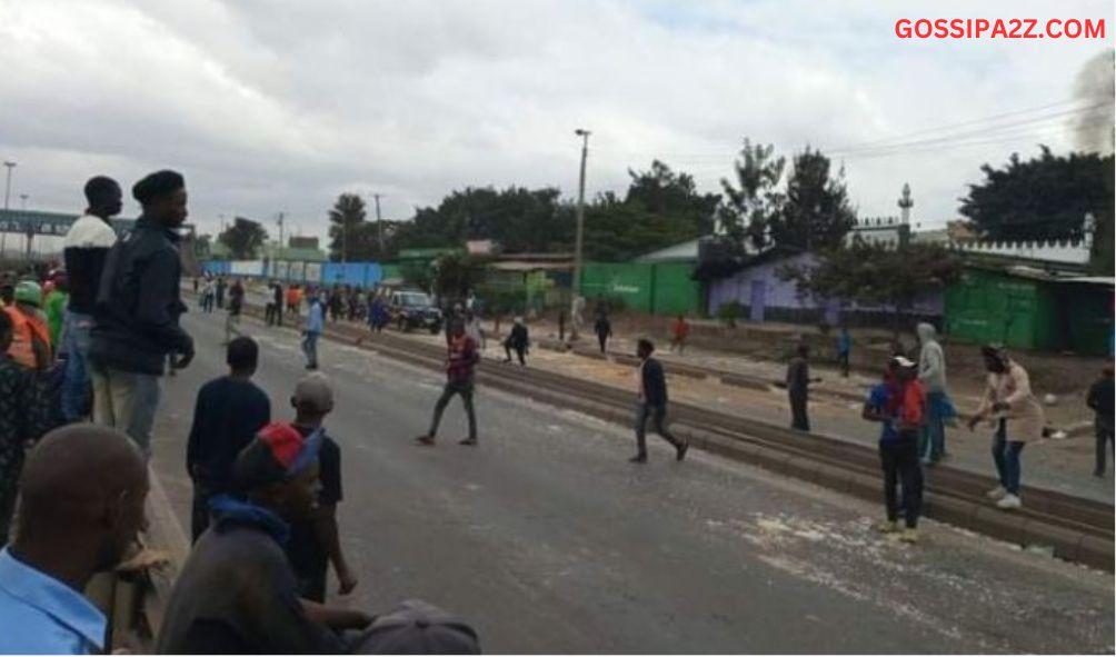 Fatal Outering Road Blockade: 1 Protester Dead