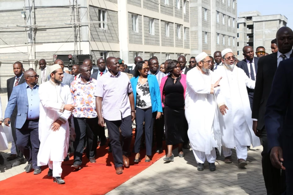 President William Ruto touring the Bondeni Affordable Housing project in Nakuru Town East by accompanied by Deputy President Rigathi Gachagua, Nakuru Governor Kihika on February 18, 2023. PHOTO:NCPU