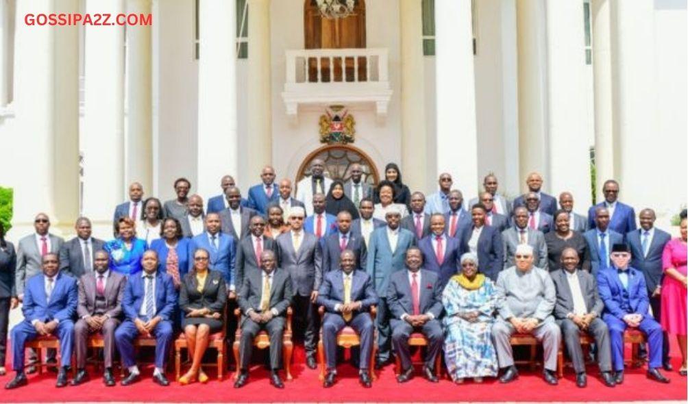 New CAS pose for a picture with President William Ruto at State House, Nairobi.