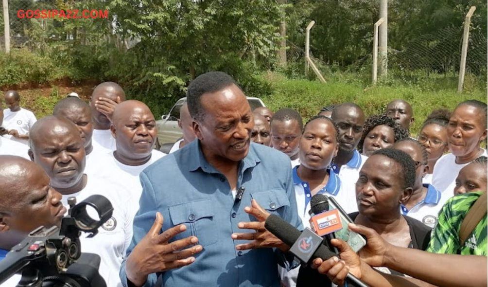 Senator Richard Onyonka addressing journalists in Kisii on Friday, March 15th, 2024