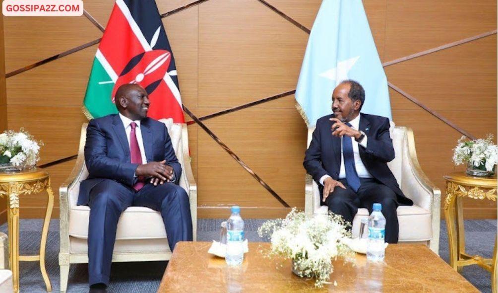 Somalia President Hassan Sheikh Mohamud (Right) and President William Ruto during a meeting