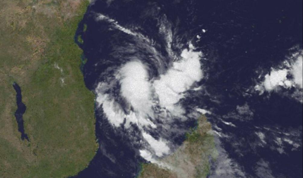 A tracker of the Tropical Cyclone Hidaya