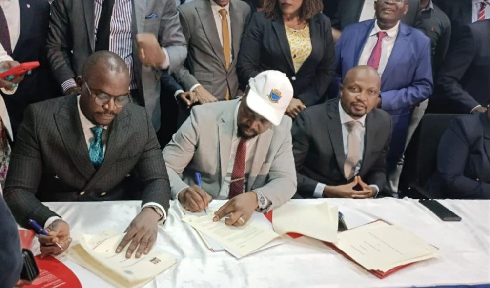 KMPDU leaders with government officials during the signing of a return-to-work formula on May 8, 2024.