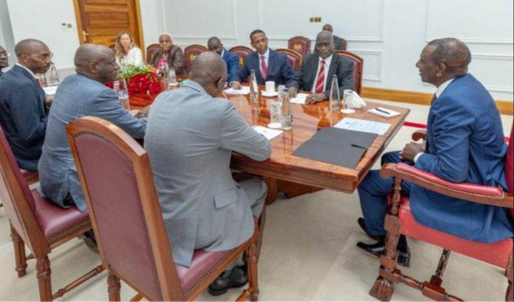 President William Ruto receiving a progress report from South Sudan Chief Mediator Generall Lazarus Sumbeiywo on May 7, 2024. 