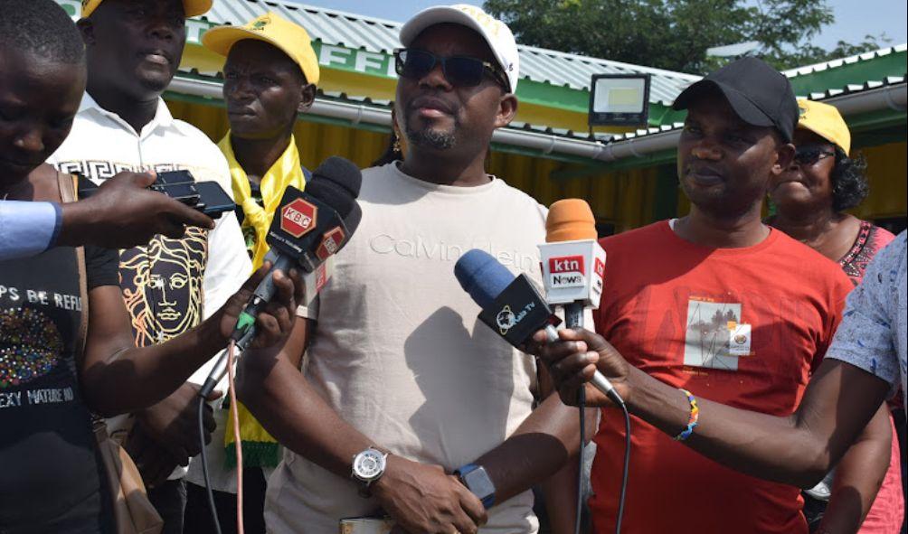 Silas Jakakimba speaks to journalists after casting his votes during UDA grass-root polls in Homa Bay town on June 10,2024