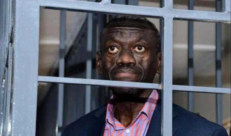 Kizza Besigye